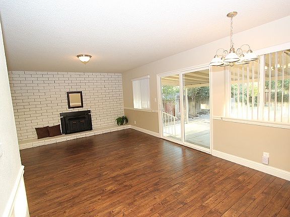 5th image of 3439 N Hulbert Ave