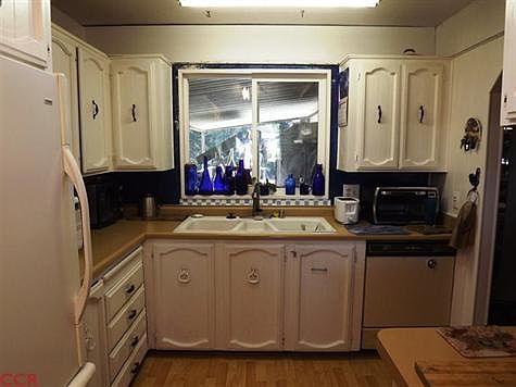 3rd image of 295 N Broadway St Space 149