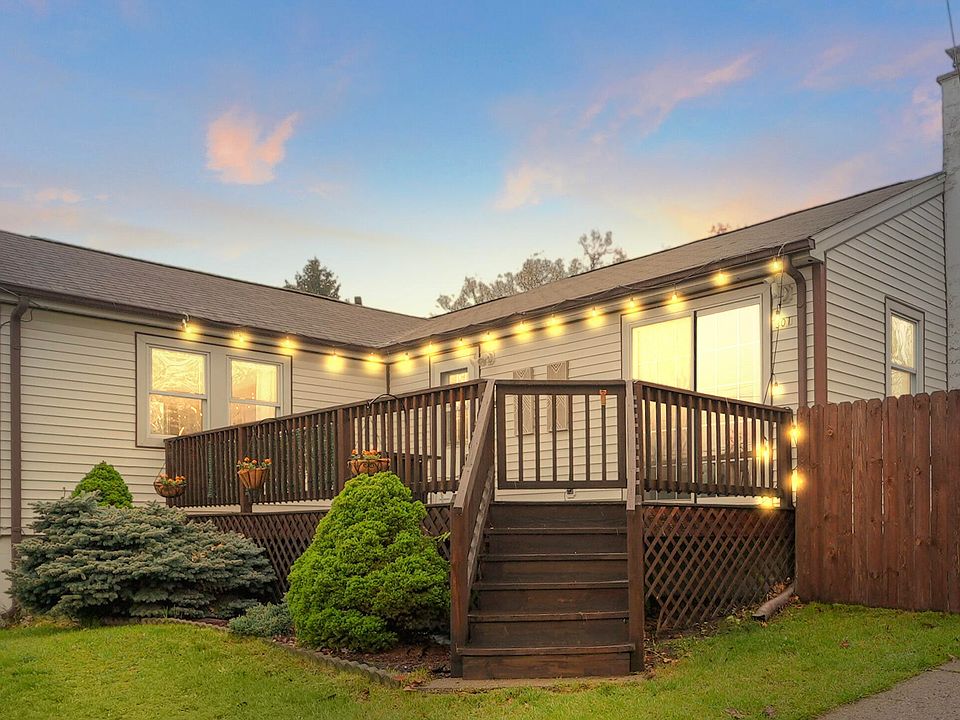 1st image of 301 Mabel St NW