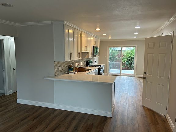 4th image of 4012 Franks Ct