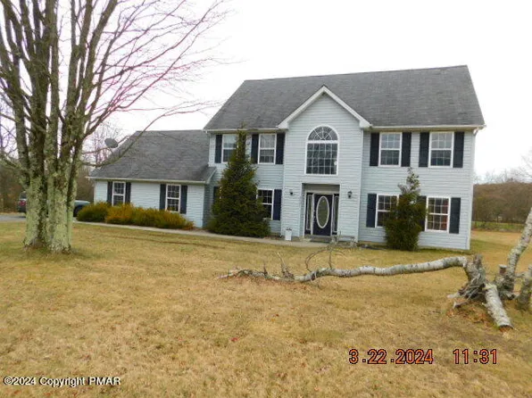 2421 Allegheny Dr, Blakeslee, PA 18610