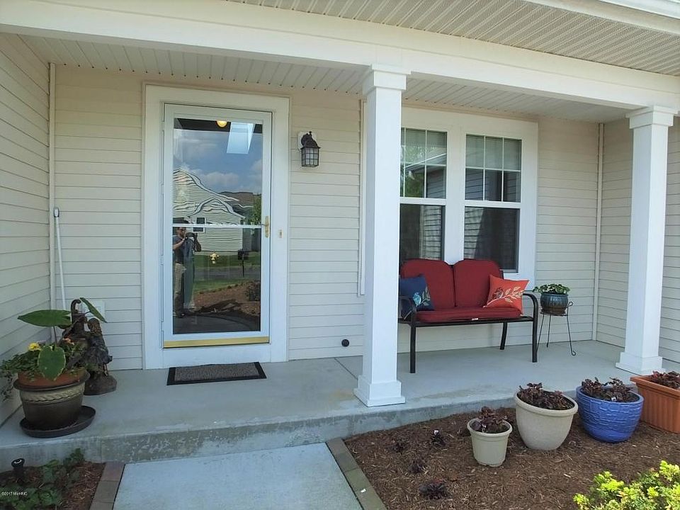1st image of 1192 La Paloma Dr SW #31
