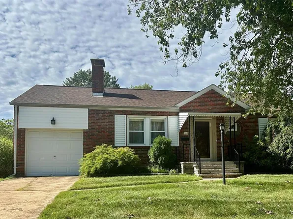 514 Ashbury Ct, Saint Louis, MO 63119