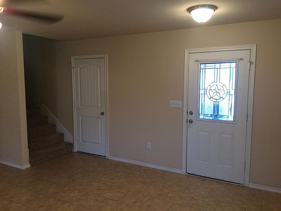 4th image of 715 E College Ave #715