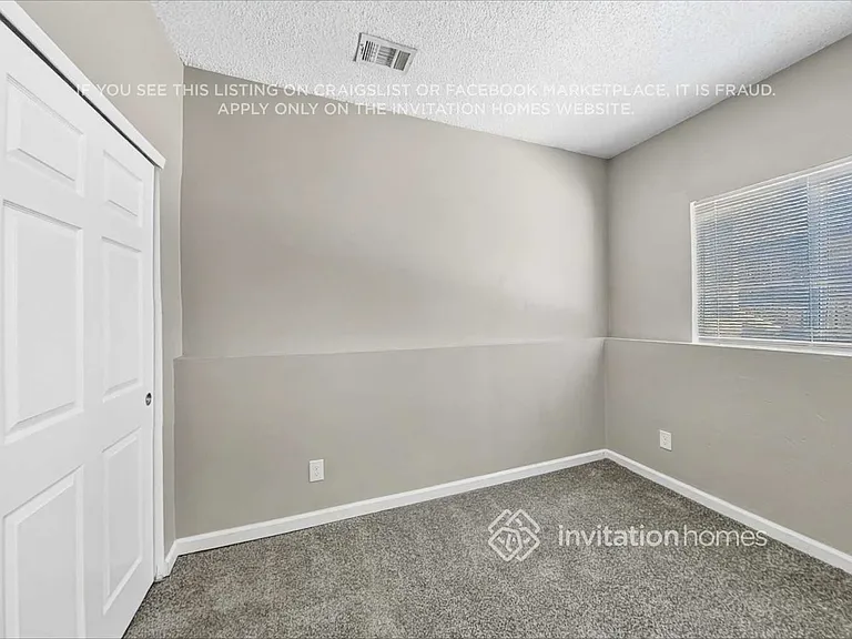 1162 W 132nd Pl — Photo 10
