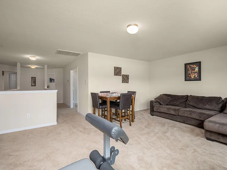 2702 Elm Crossing Trl — Photo 14