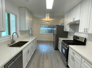 1625 Victoria Dr, Fullerton, CA 92831