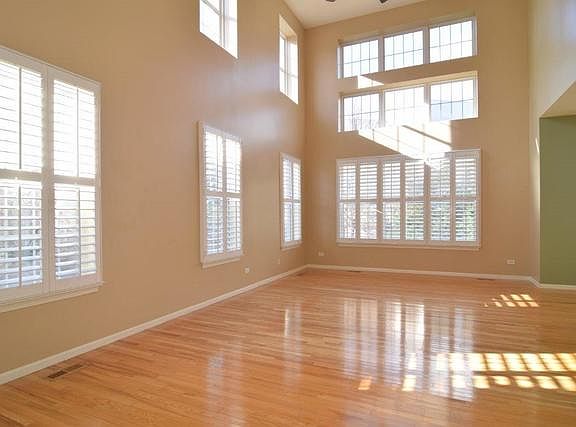 2nd image of 134 N Auburn Hills Ln #5