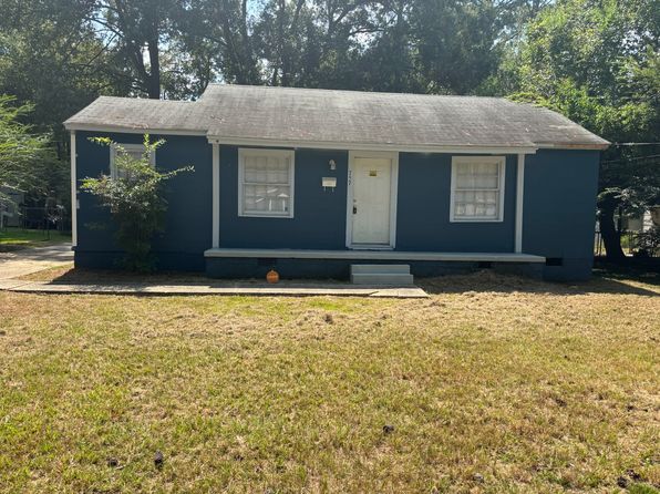 757 Robinhood Rd