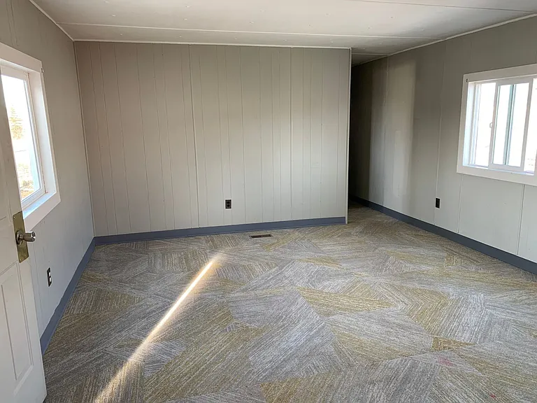1150 Forestvale Rd — Photo 5