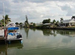 116 E Hilo St, Naples, FL 34113