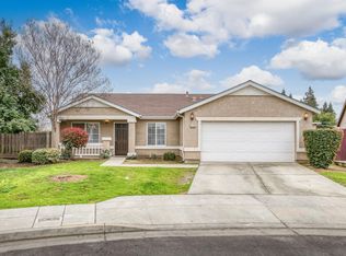 4183 W Weldon Ave, Fresno, CA 93722