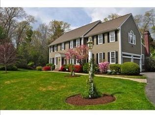 2 Loeffler Ln, Medfield, MA 02052