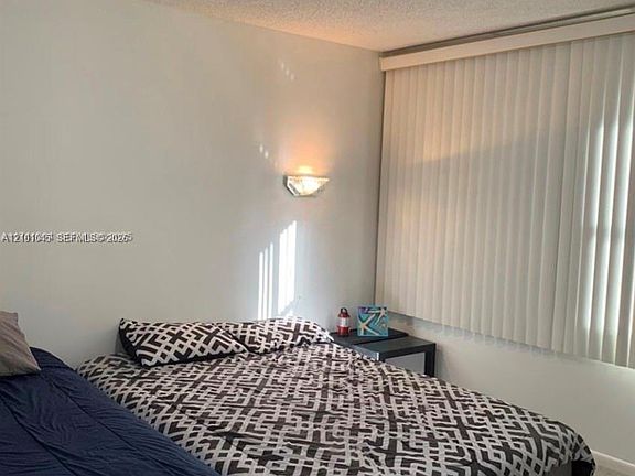 4th image of 300 Berkley Rd APT 312