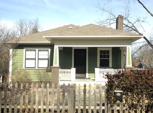22 Ezelle St, Asheville, NC 28806