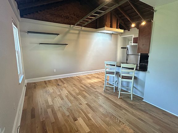5th image of 558 N 17th St #F