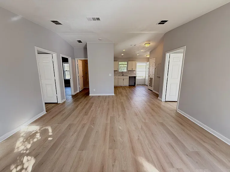 5289 Stacy St #3 — Photo 12