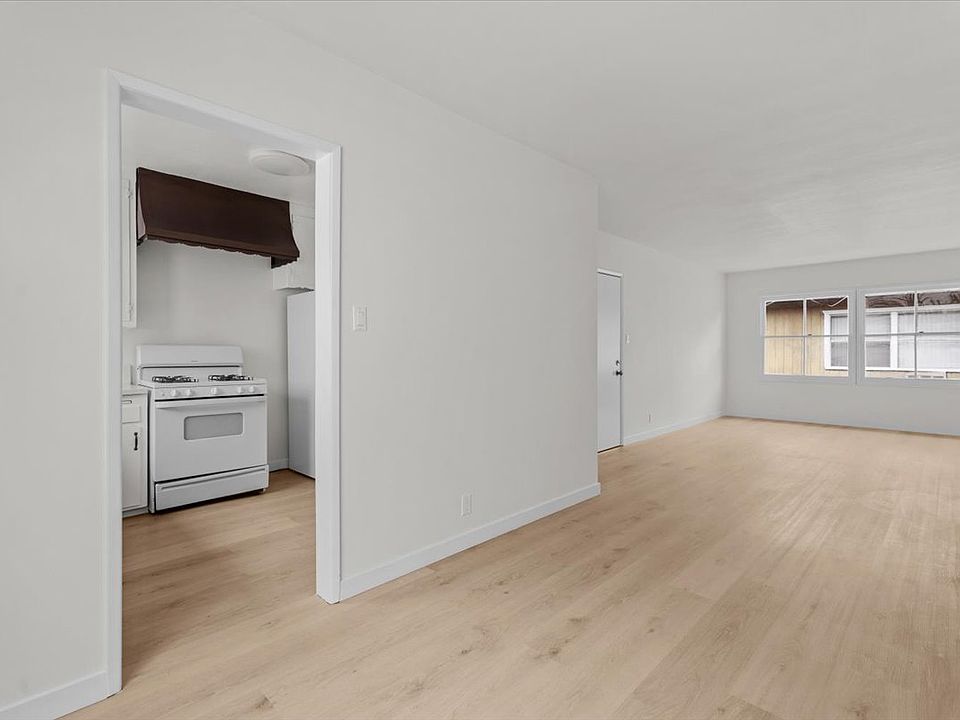 1st image of 6242 Beck Ave #5