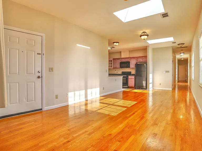24 Emerson Ave #2 — Photo 5