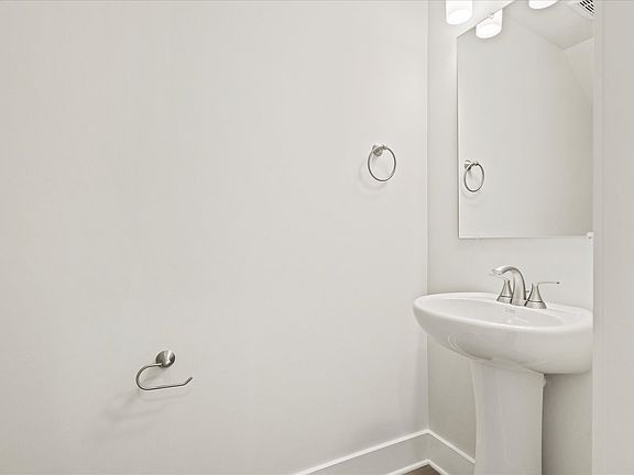 Welcome to the Sydney floorplan at Cedar Shoals - Heritage Collection.