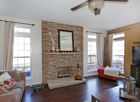 3rd image of 143 Harbor Cove Ln #34