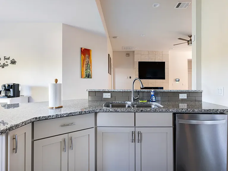 21513 Santa Carlo Ave — Photo 13