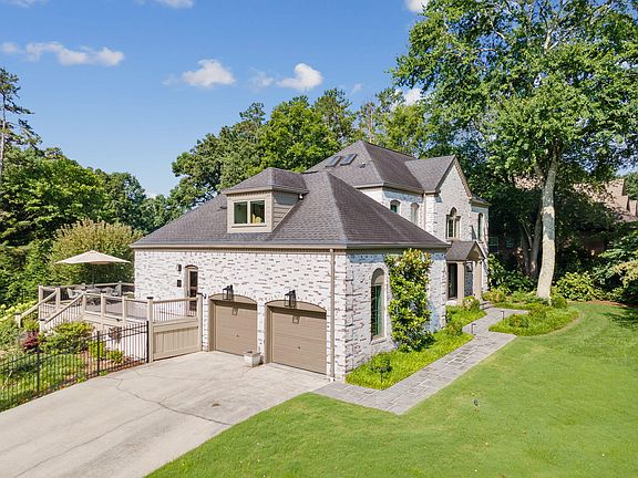 4th image of 9216 Windstone Dr