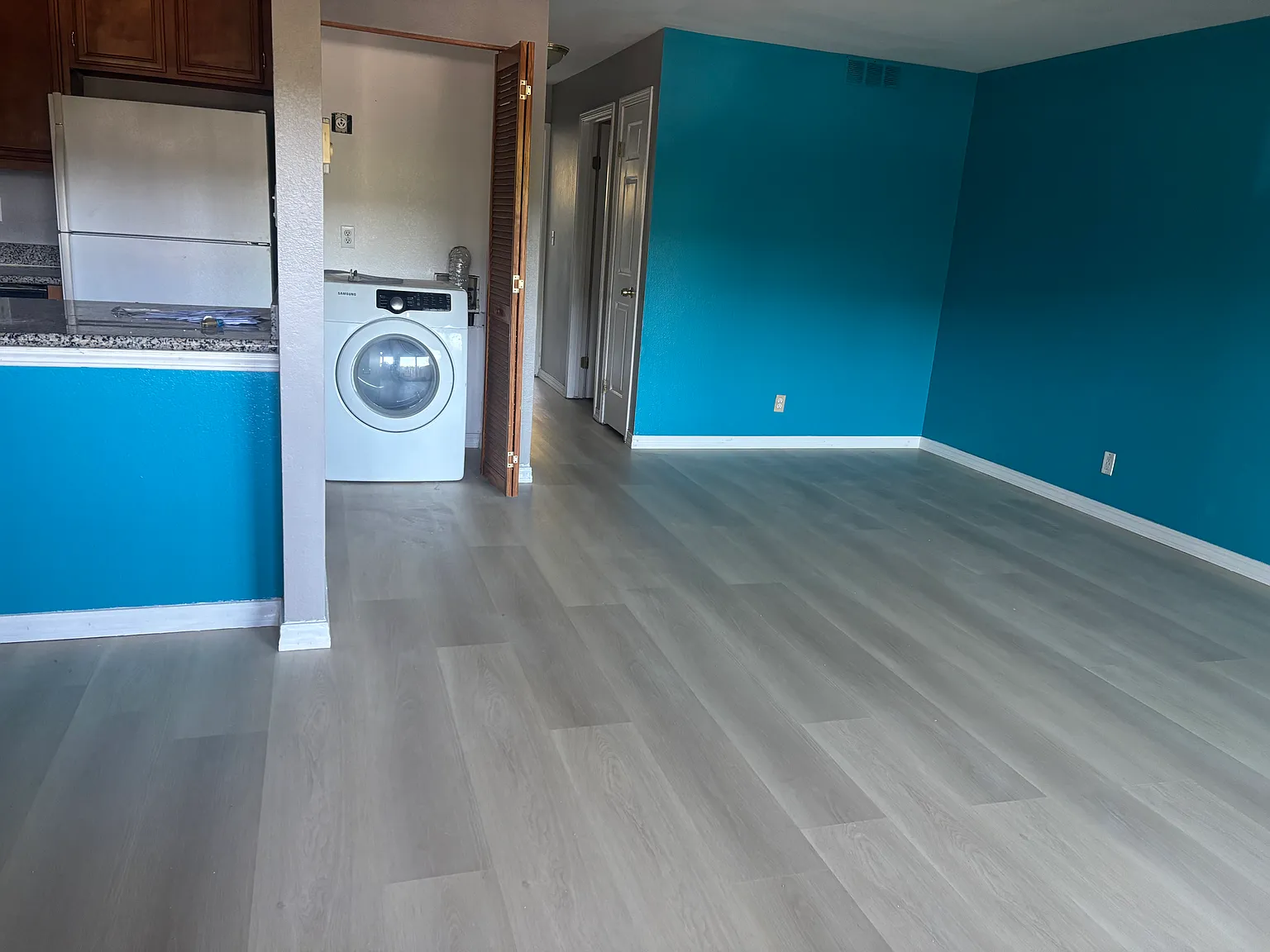 2 bed, 912 sqft, $2,800 — Photo 4