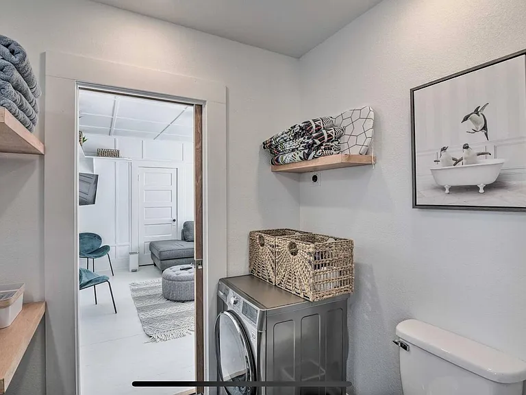 3402 Avenue Q 1/2 — Photo 12