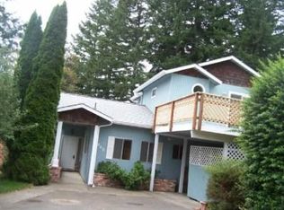 1045 Old County Rd, Brookings, OR 97415