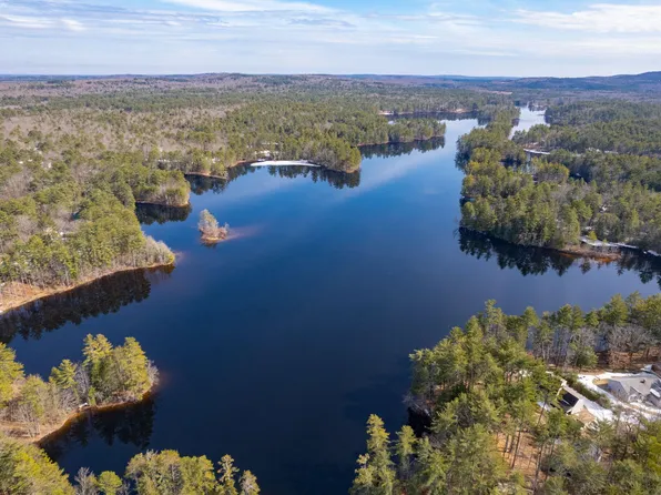 209 Fairview Drive, Waterboro, ME 04061