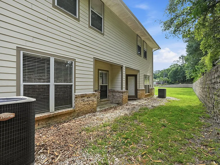 503 Arbor Lake Dr — Photo 43