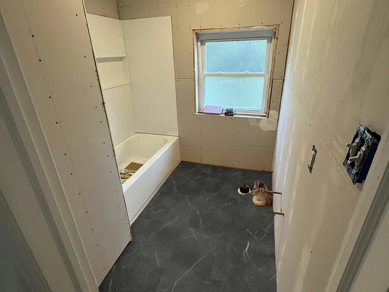 Bathroom (Still being remodeled)