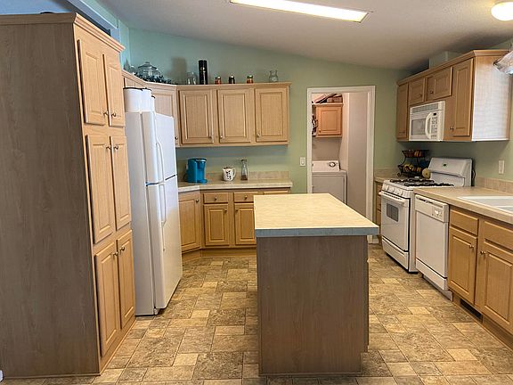 5th image of 2115 Sonja Dr #64