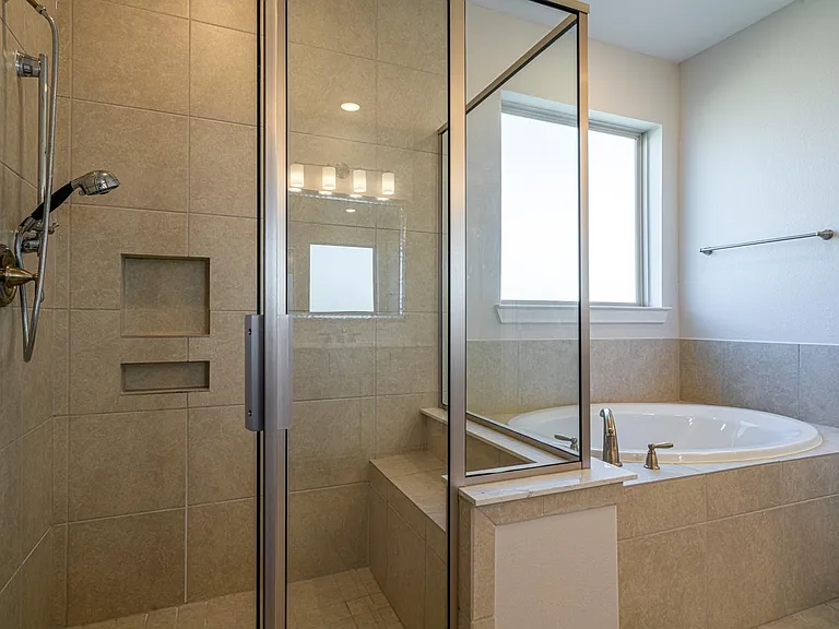 4706 Llano Loop — Photo 22