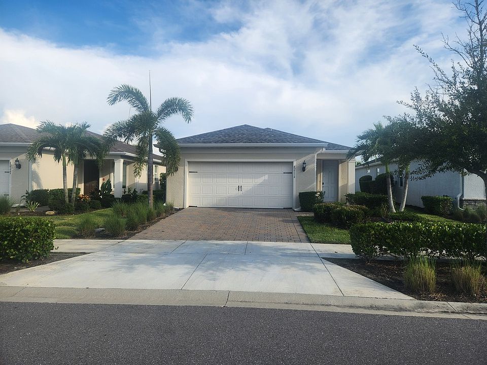 1st image of 42114 Edgewater Dr