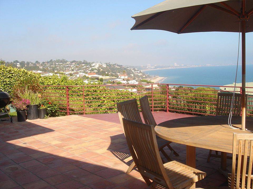 2nd image of 3652 Malibu Vista Dr