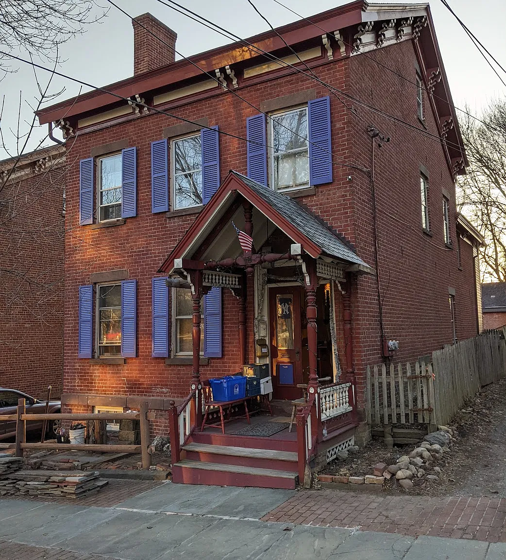 1 bed, 1000 sqft, $1,600 — Photo 2