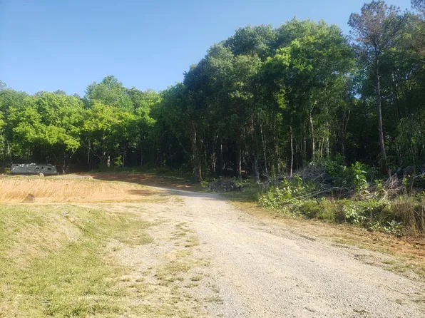 5822 Us Highway 64, Hayesville, NC 28904