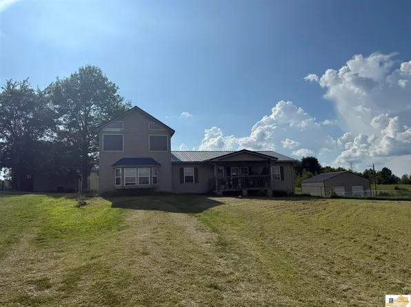355 McCandless Coomer Rd, Horse Cave, KY 42749