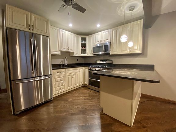 2nd image of 5332 N McVicker Ave