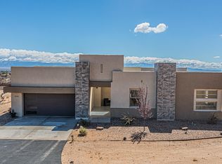 1040 Vista Grande, Los Lunas, NM 87031