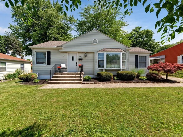 648 Mayhill Rd, Springfield, OH 45504