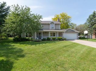 5188 Stoney Brook Rd, Kalamazoo, MI 49009