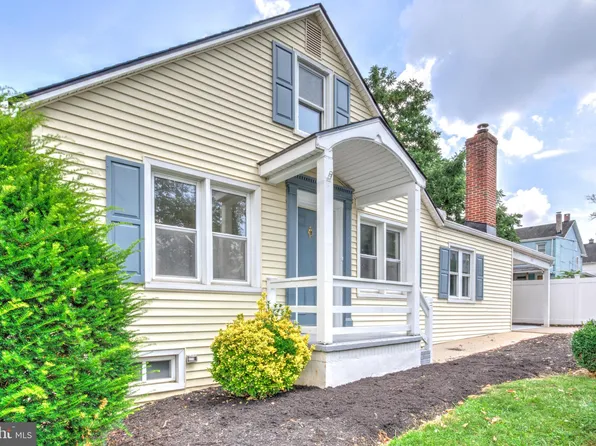 107 N 25th St, Harrisburg, PA 17103