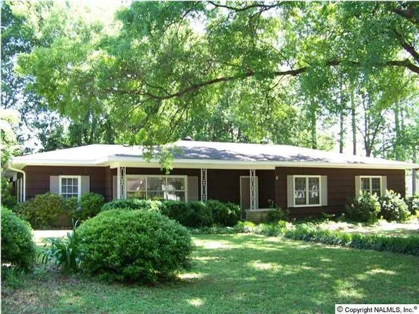 710 14th Ave SE, Decatur, AL 35601