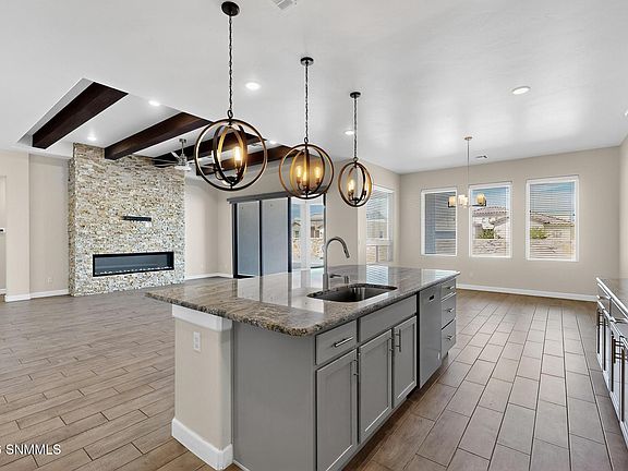 3rd image of 3751 Santa Julia Rd