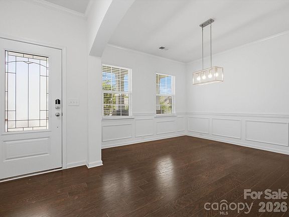3rd image of 7066 Hamilton Mill Dr