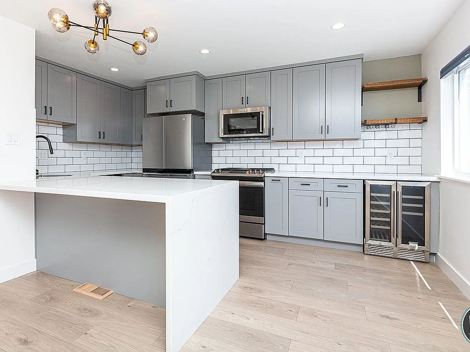 1st image of 622 Peralta Ave