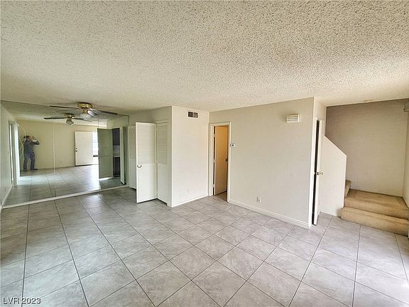 3rd image of 3418 Villa Knolls West Dr #0